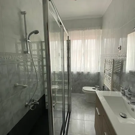 Casa Elsa * Торрелавега